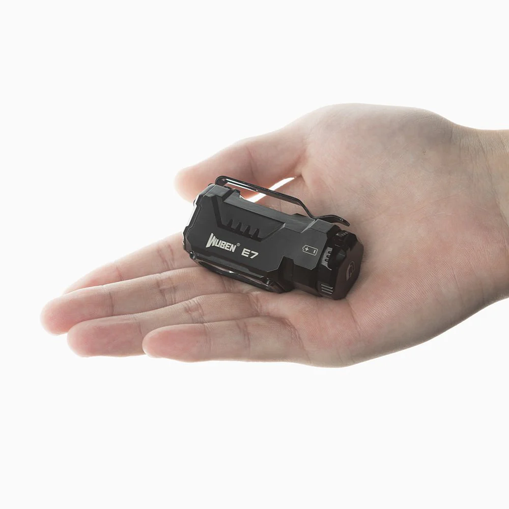 E7 Multi-functional EDC Flashlight 1800 Lumens - Image 10