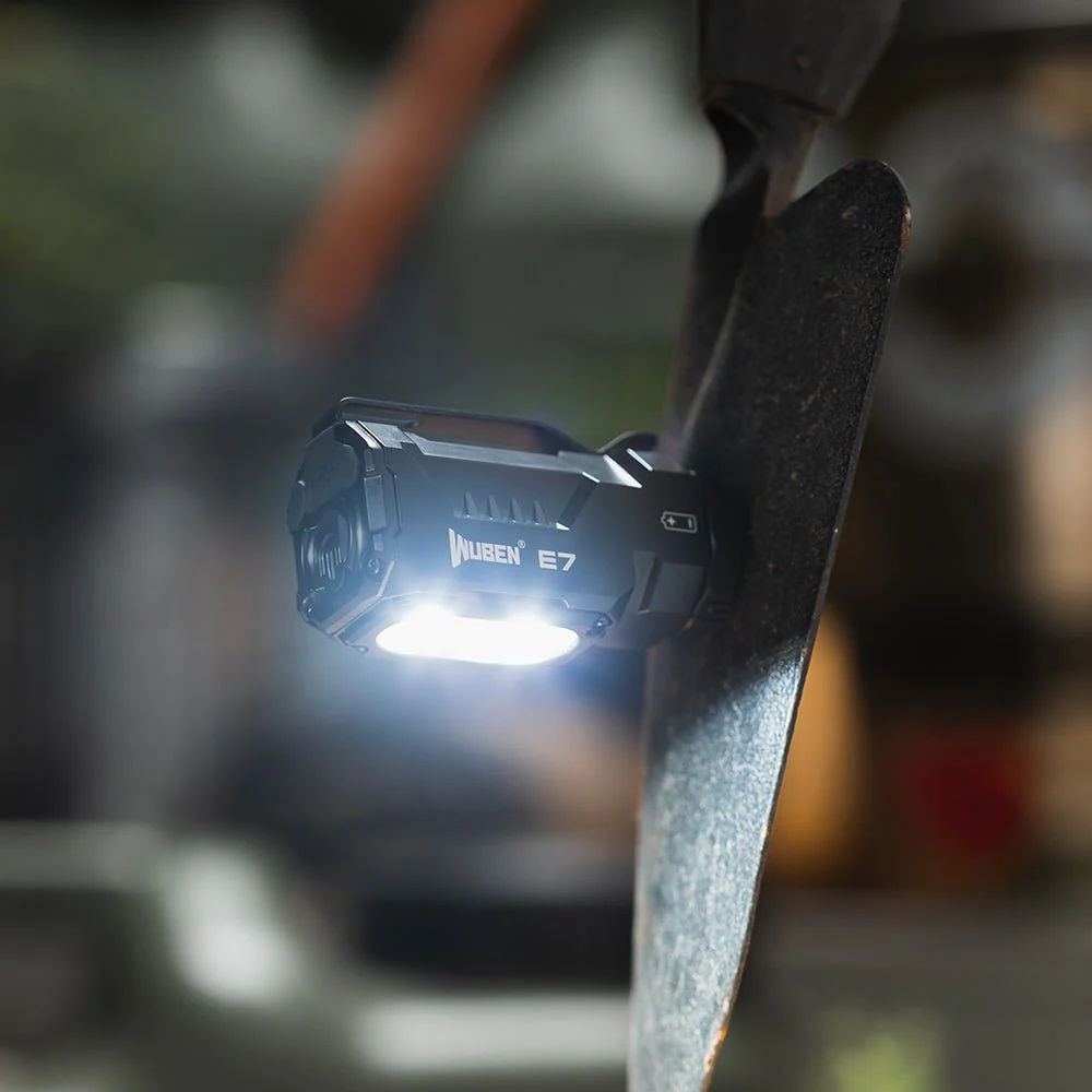 E7 Multi-functional EDC Flashlight 1800 Lumens - Image 27