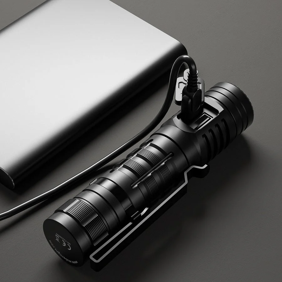 C2 2000 Lumen Power Bank Flashlight - Image 7