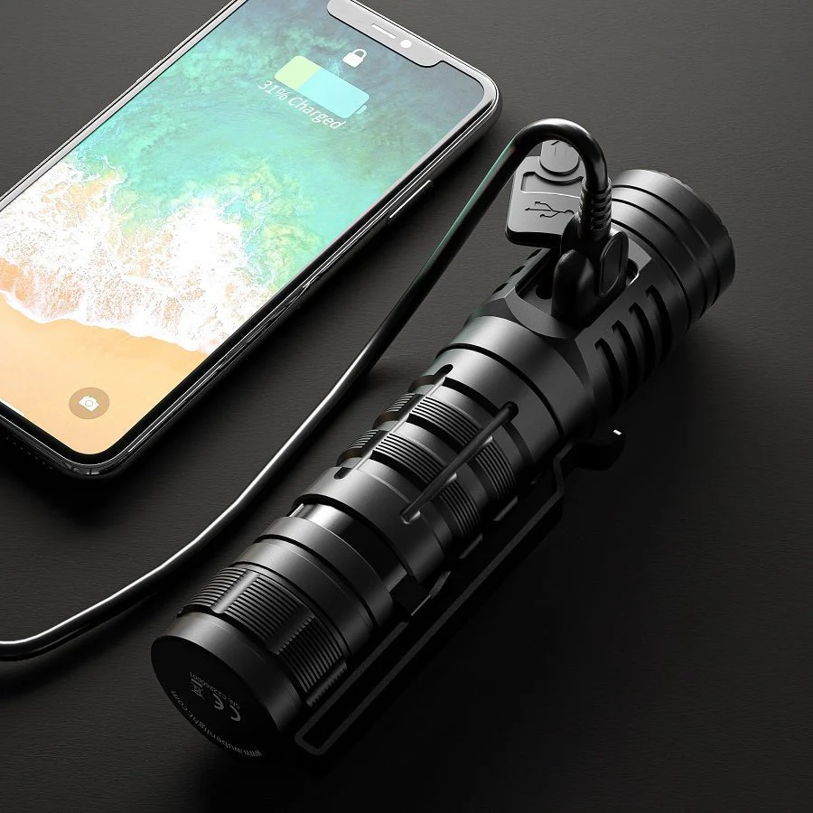 C2 2000 Lumen Power Bank Flashlight - Image 8